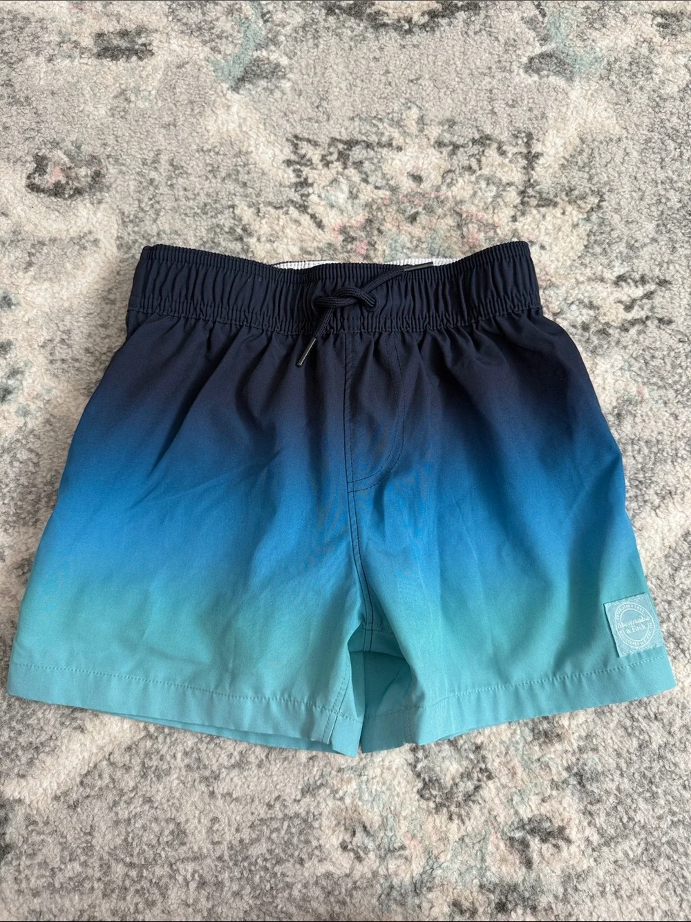 Boys Abercrombie Kids Swim Shorts Size 5/6